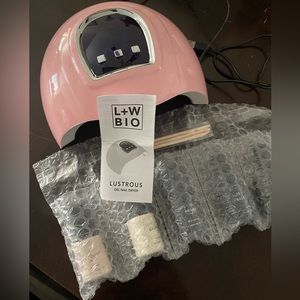 Lustrous Gel Nail Dryer & polish set